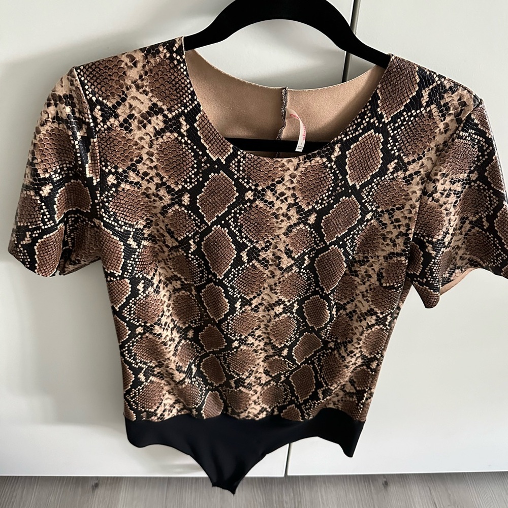 Commando faux-leopard bodysuit